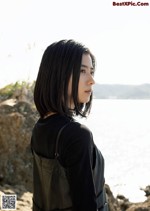 Yuina Kuroshima 黒島結菜, Shukan Bunshun 2022.03.31 (週刊文春 2022年3月31日号)